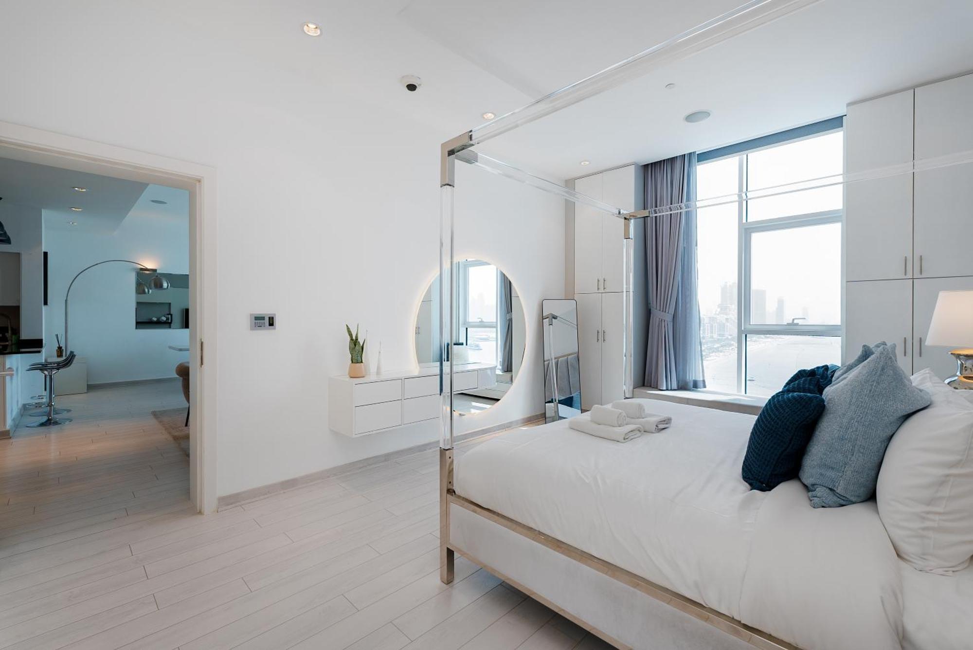 Oceana Residences, The Palm Jumeirah - Mint Stay Дубай Экстерьер фото