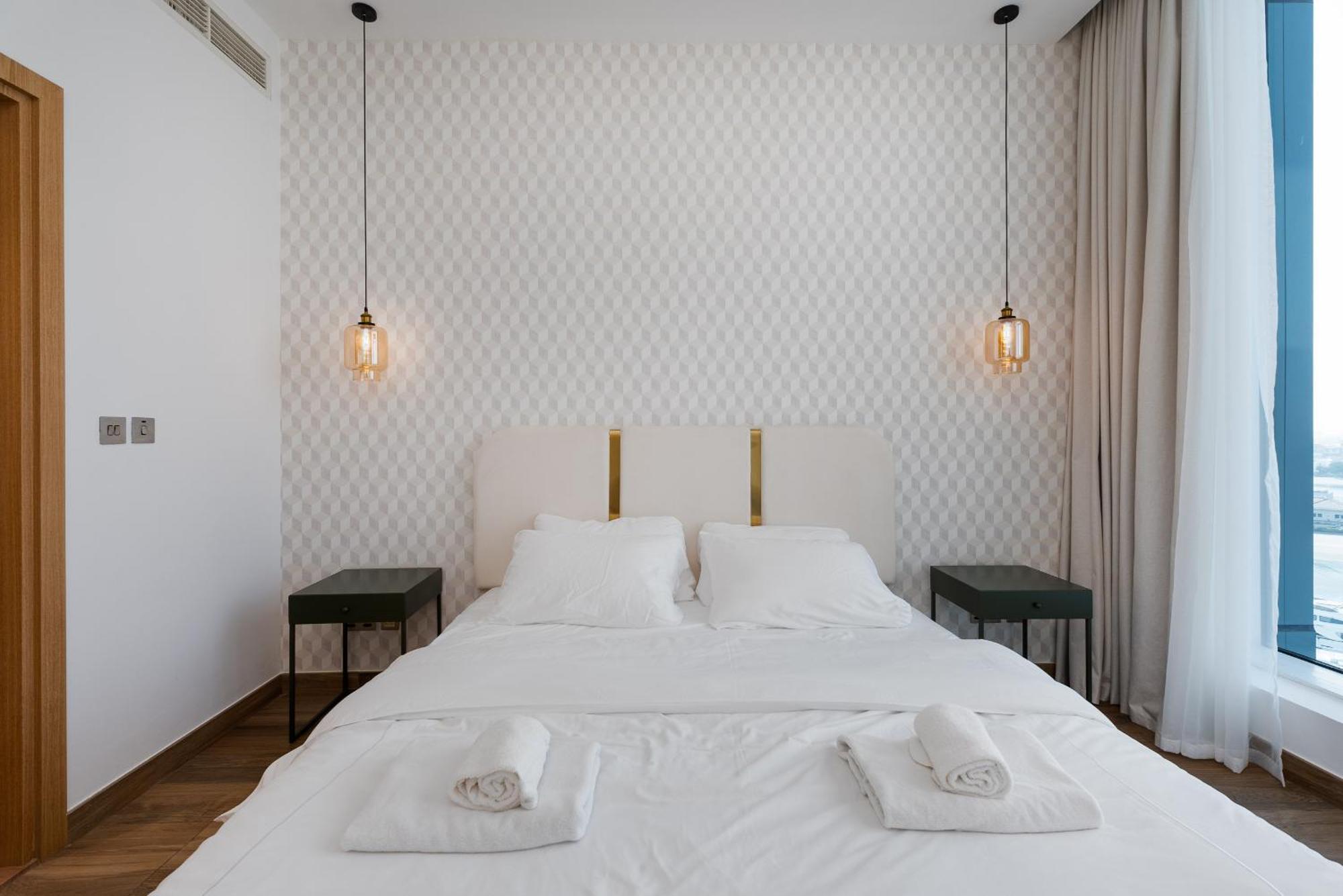 Oceana Residences, The Palm Jumeirah - Mint Stay Дубай Экстерьер фото