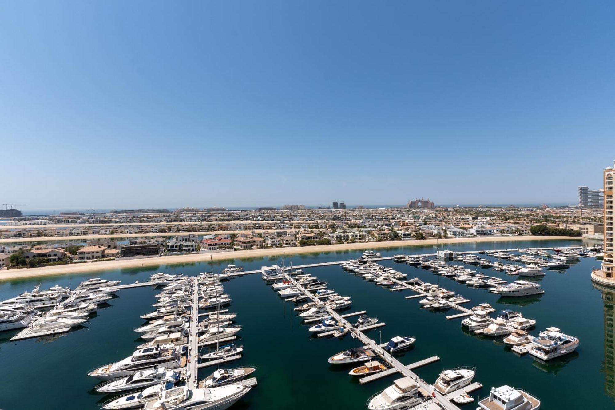 Oceana Residences, The Palm Jumeirah - Mint Stay Дубай Экстерьер фото